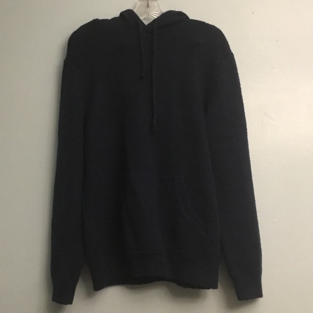OLD NAVY SWEATER